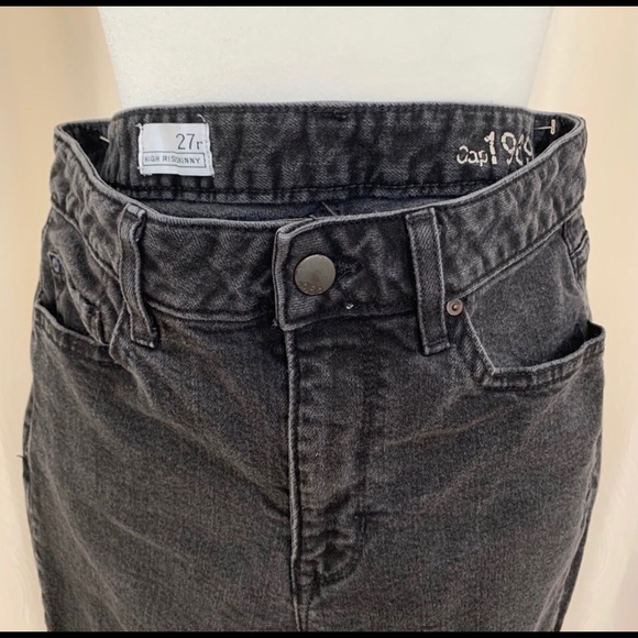 Vintage Faded Black High Rise Gap Jeans - Picture 3 of 5